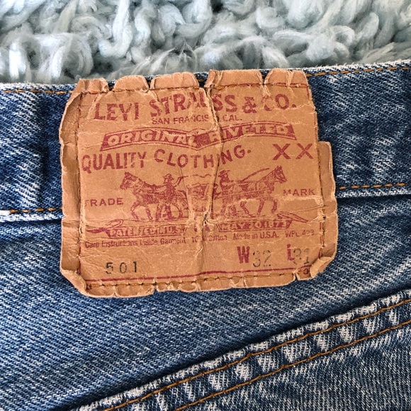 Levi's Vintage 501 Cutoff Jean Shorts - Picture 6 of 7